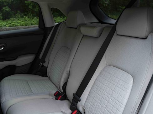 Used 2026 Honda HR-V LX image 18