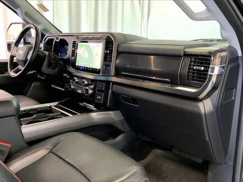 Used 2023 Ford F250 Lariat w/ Sport Appearance Package image 28