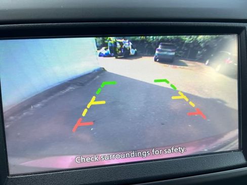 Used 2019 Nissan Versa SV FWD image 21