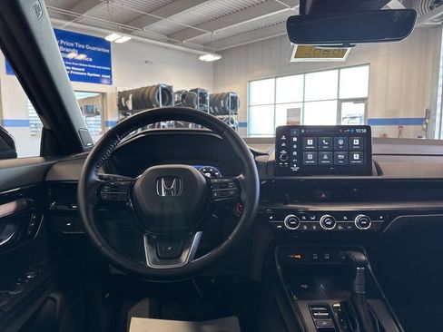 Used 2026 Honda CR-V Sport Touring image 11