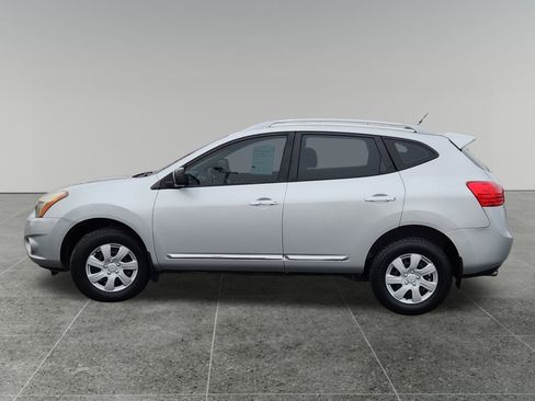 Used 2015 Nissan Rogue S w/ Convenience Package image 4