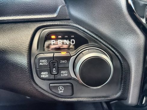 Used 2026 RAM 1500 Big Horn AWD/4WD image 16