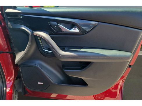 Used 2022 Chevrolet Blazer RS w/ Enhanced Convenience Package FWD image 28
