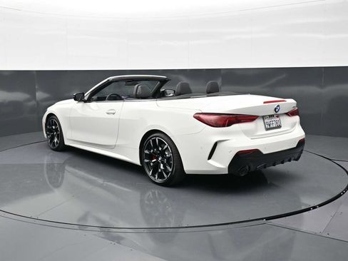 Used 2025 BMW 430i Convertible w/ M Sport Package image 3