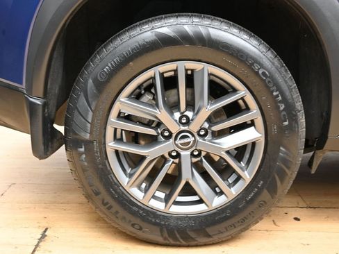 Used 2023 Nissan Rogue S FWD image 13