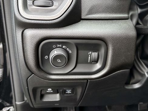 New 2025 RAM 1500 Tradesman image 31