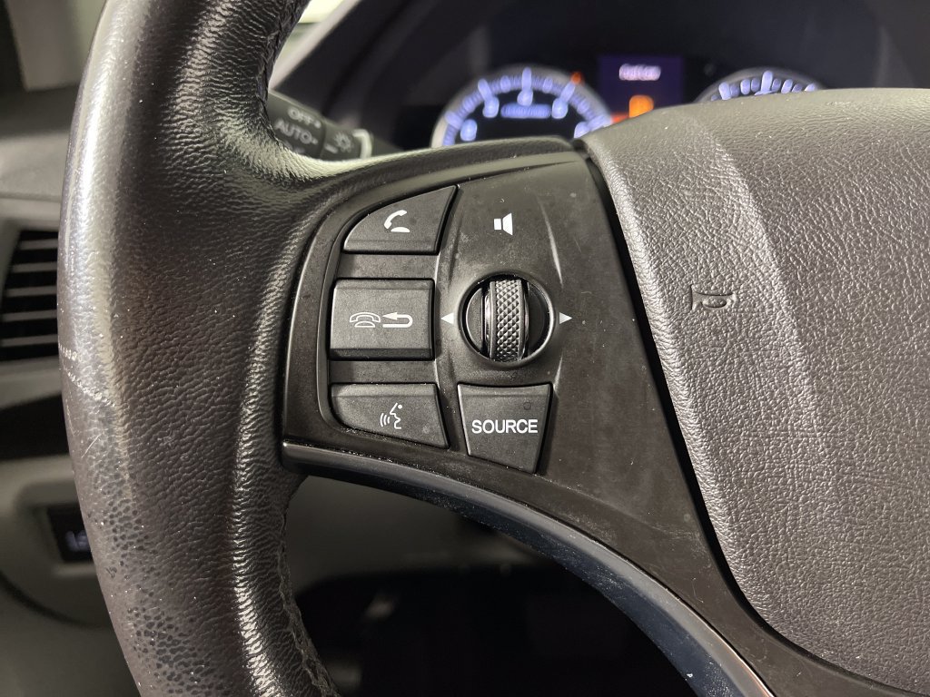 Used 2016 Acura MDX w/ Technology Package AWD/4WD image 26