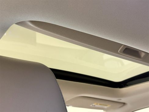 New 2026 Honda HR-V EX-L image 14