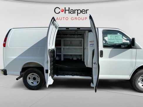 New 2025 Chevrolet Express 3500 w/ Driver Convenience Package RWD image 13