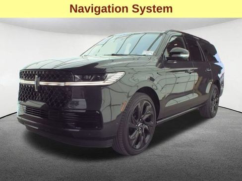 Used 2025 Lincoln Navigator L Black Label AWD/4WD image 4