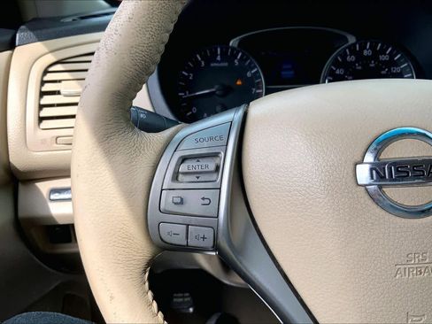 Used 2013 Nissan Altima 2.5 SL w/ 2.5 Moonroof Pkg image 23