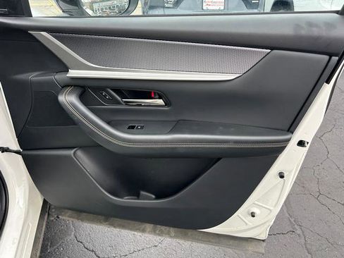 Certified 2025 MAZDA CX-70 Plug-In Hybrid w/ Premium Pkg image 24