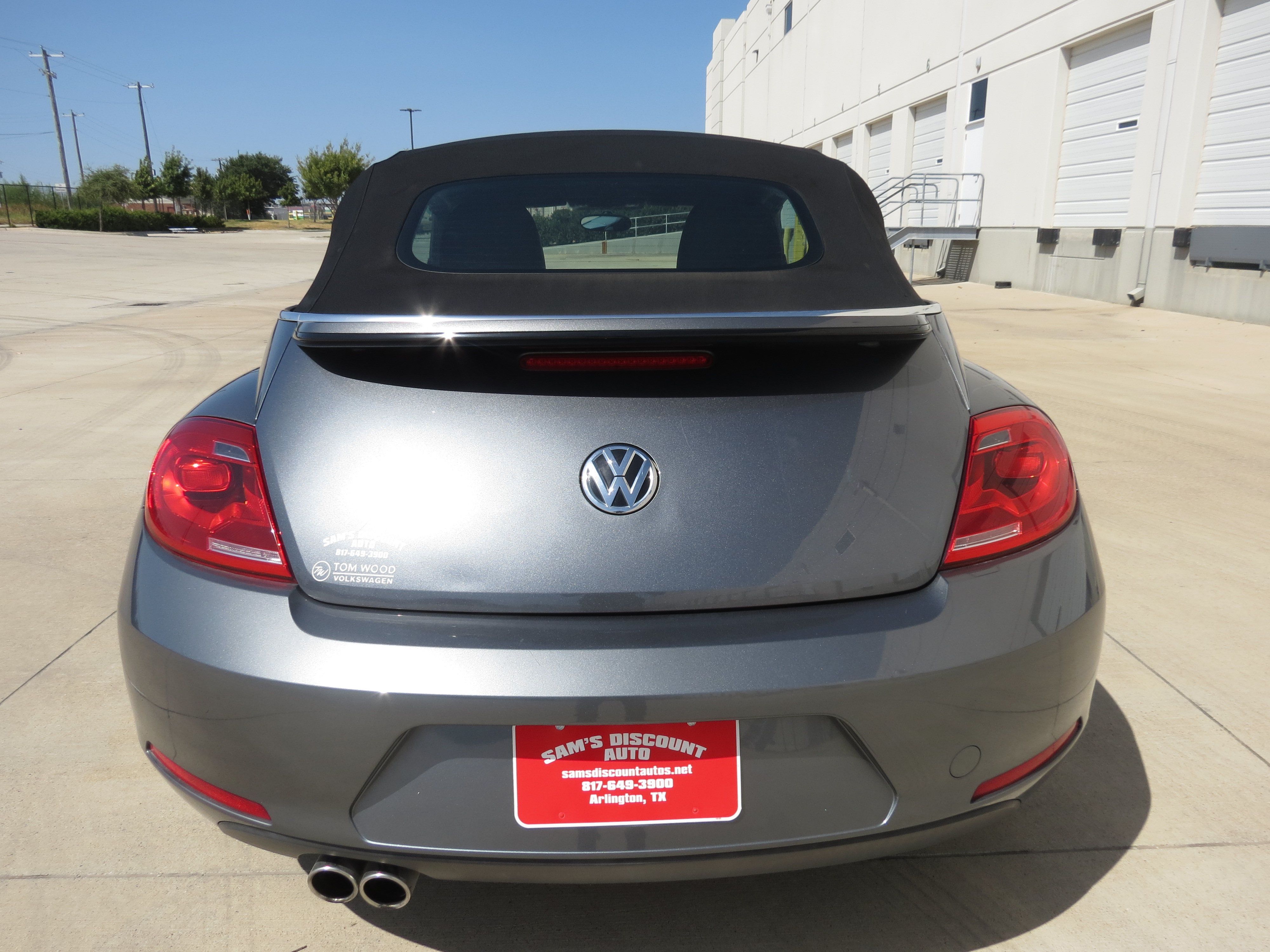Used 2014 Volkswagen Beetle 1.8T FWD image 8