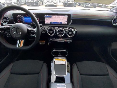 New 2025 Mercedes-Benz CLA 250 image 8