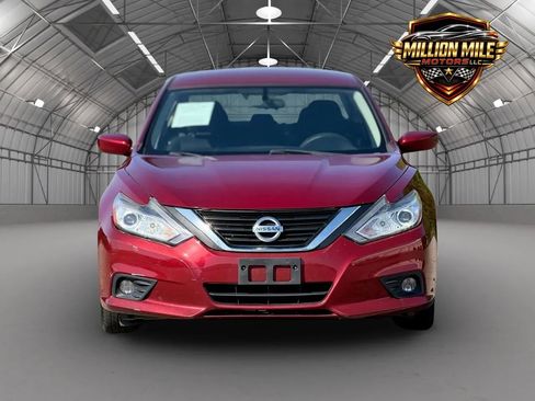 Used 2017 Nissan Altima 2.5 SV FWD image 5