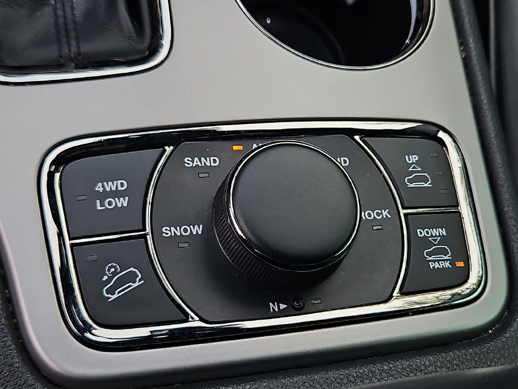 Certified 2021 Jeep Grand Cherokee High Altitude AWD/4WD image 19