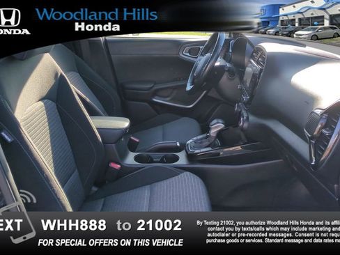 Used 2023 Kia Soul EX image 25