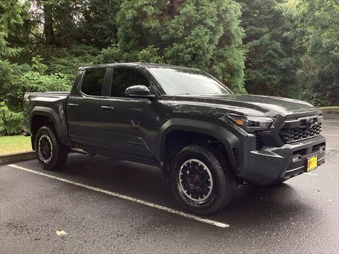 Certified 2026 Toyota Tacoma TRD Off-Road AWD/4WD image 7