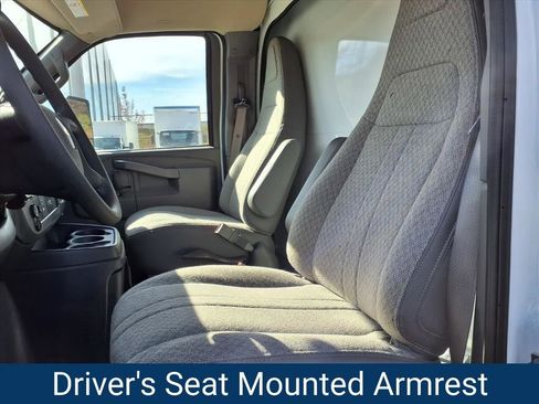 New 2026 Chevrolet Express 4500 w/ Power Convenience Package image 20