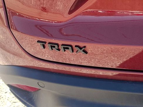 Used 2024 Chevrolet Trax RS w/ Driver Confidence Package image 30