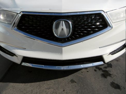 Used 2019 Acura MDX SH-AWD image 16