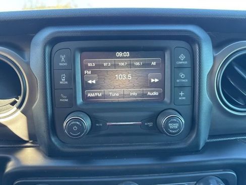 Used 2020 Jeep Wrangler Unlimited Sport S image 13