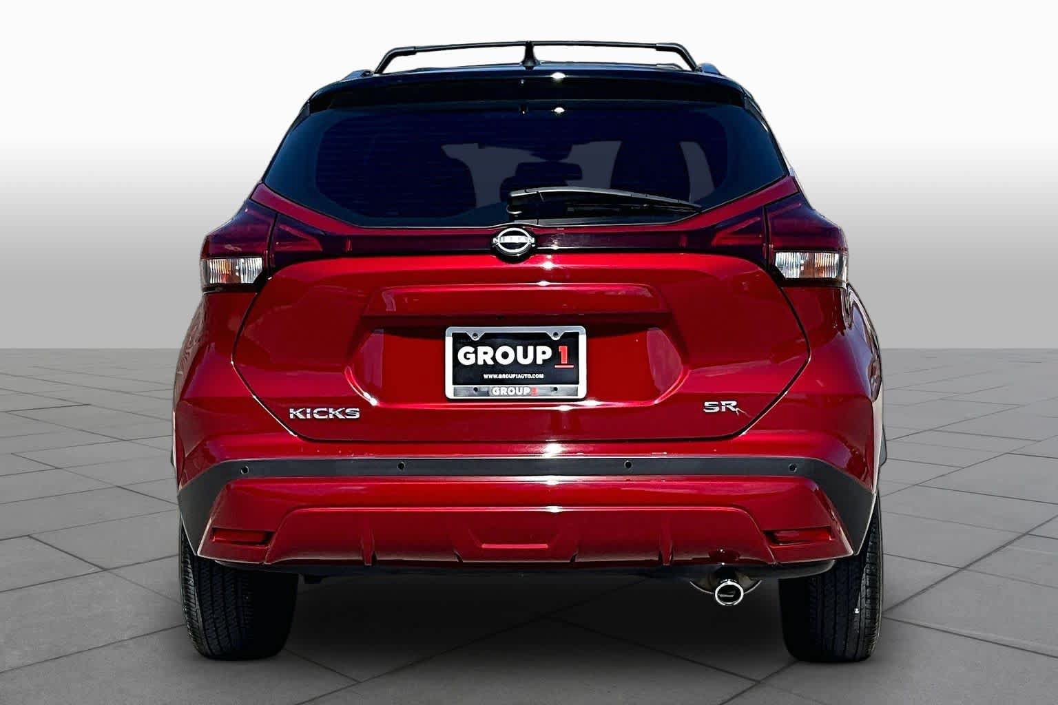 Certified 2023 Nissan Kicks SR w/ SR Premium Package FWD image 5