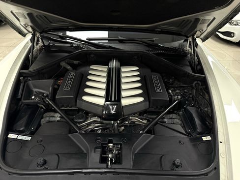 Used 2011 Rolls-Royce Ghost Sedan image 39