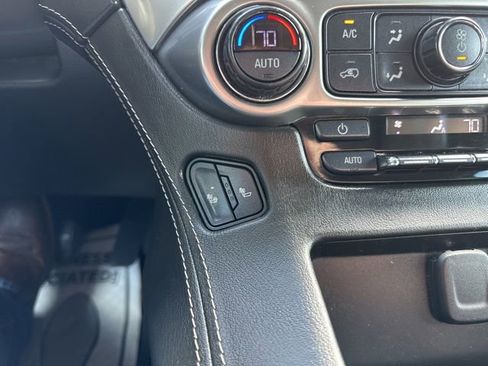 Used 2019 Chevrolet Tahoe LT image 18
