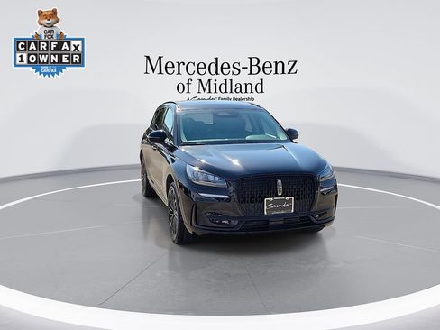 Used 2025 Lincoln Corsair FWD w/ Equipment Group 101A image 2