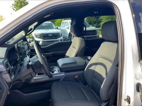 Used 2025 Ford F150 XLT w/ Equipment Group 302A MID AWD/4WD image 8