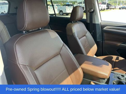Used 2022 Volkswagen Atlas SEL AWD/4WD image 35