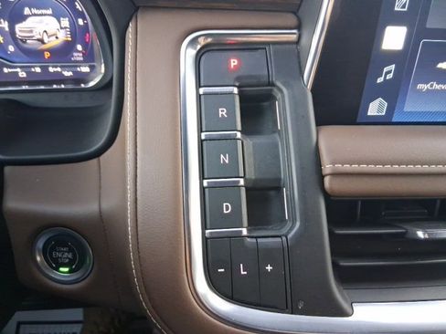 Certified 2022 Chevrolet Tahoe High Country image 44