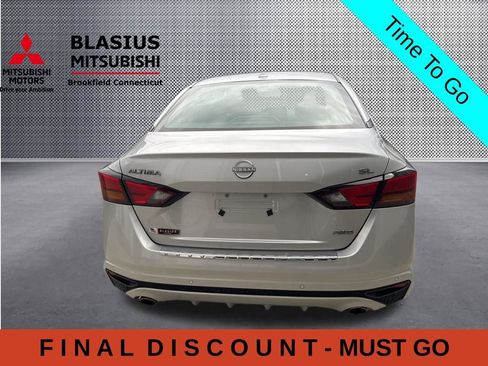 Used 2023 Nissan Altima 2.5 SL AWD/4WD image 7