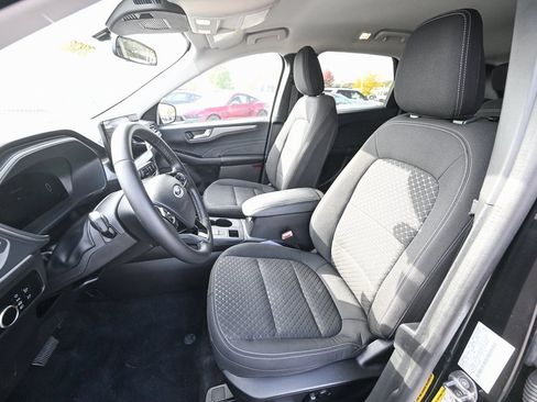 Used 2023 Ford Escape Active w/ Tech Pack #2 image 19