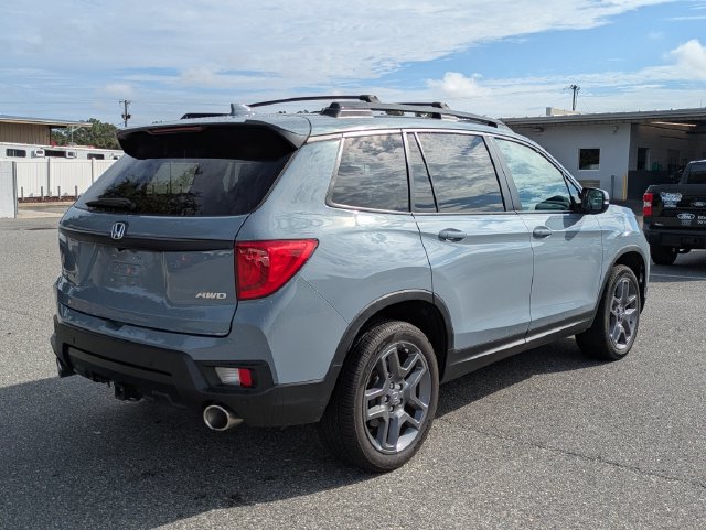 Used 2023 Honda Passport EX-L image 3
