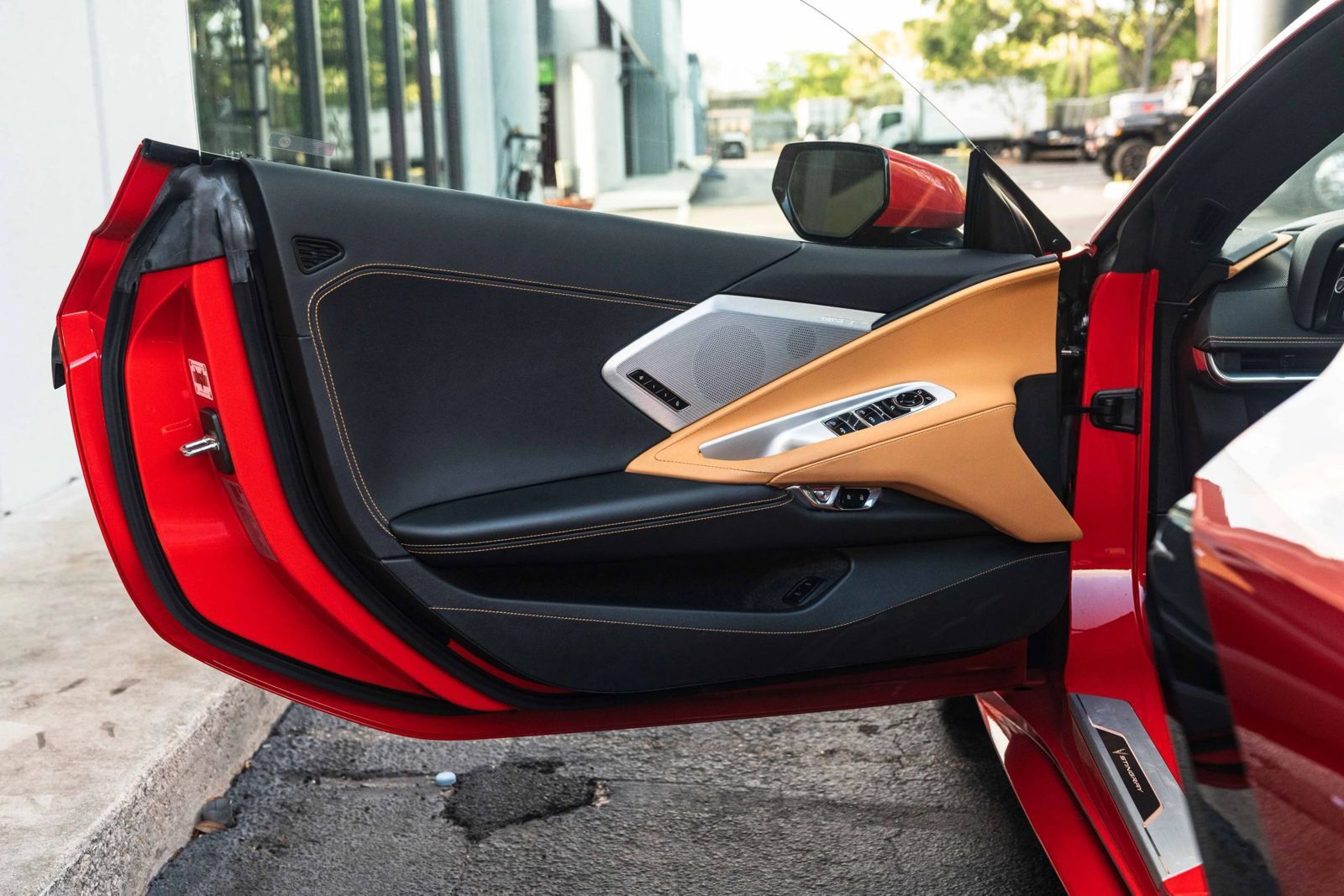 Used 2021 Chevrolet Corvette Stingray Preferred Conv w/ Z51 Performance Package RWD image 23