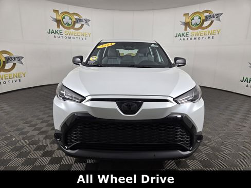 Used 2024 Toyota Corolla Cross S image 2