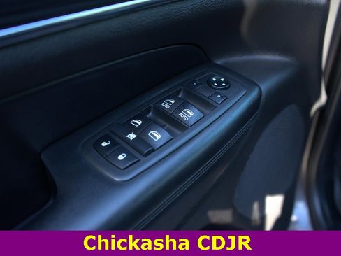 Used 2020 Jeep Grand Cherokee Limited w/ Trailer Tow Group IV image 11