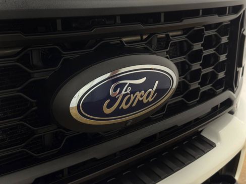 Used 2023 Ford F250 XLT w/ XLT Premium Package AWD/4WD image 58