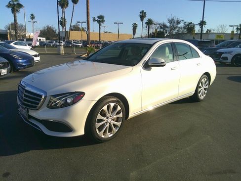 Used 2017 Mercedes-Benz E 300 E 300 Luxury Sedan image 2