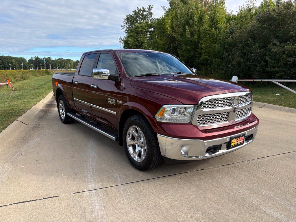 Used 2016 RAM 1500 Laramie w/ Convenience Group AWD/4WD image 11