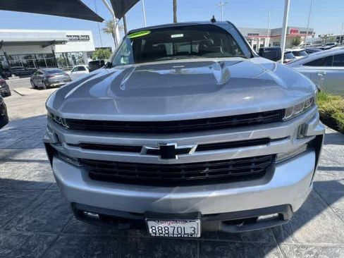 Used 2021 Chevrolet Silverado 1500 RST w/ Convenience Package II RWD image 2