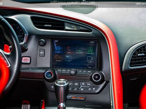 Used 2019 Chevrolet Corvette Z06 RWD image 19