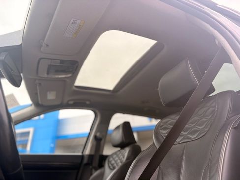 Used 2021 Hyundai Palisade Limited image 18