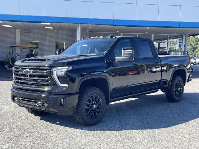 New 2026 Chevrolet Silverado 2500 High Country w/ Midnight Edition AWD/4WD image 7