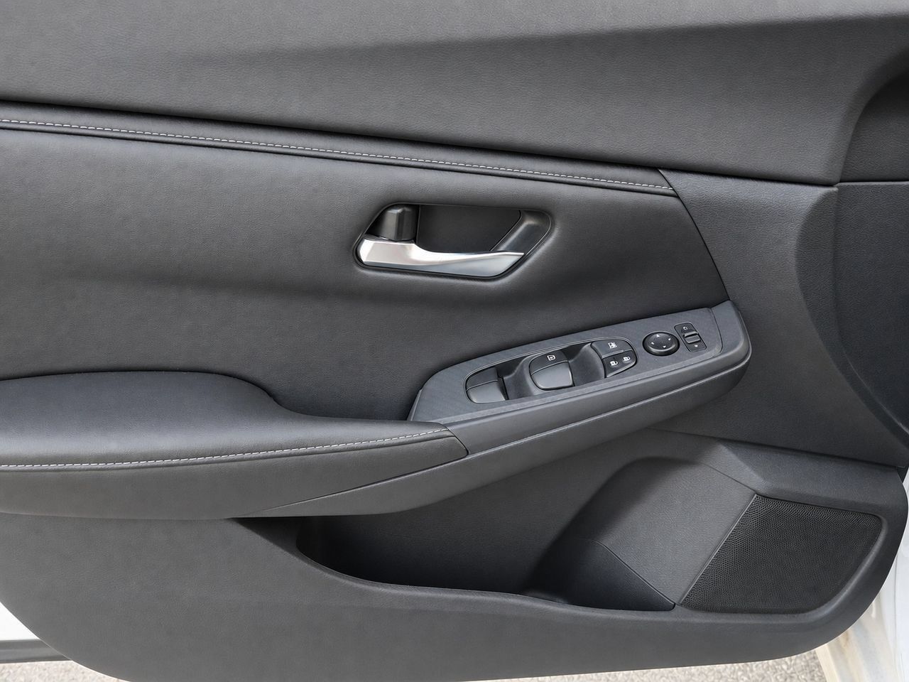 Used 2022 Nissan Sentra SV w/ All-Weather Package FWD image 13