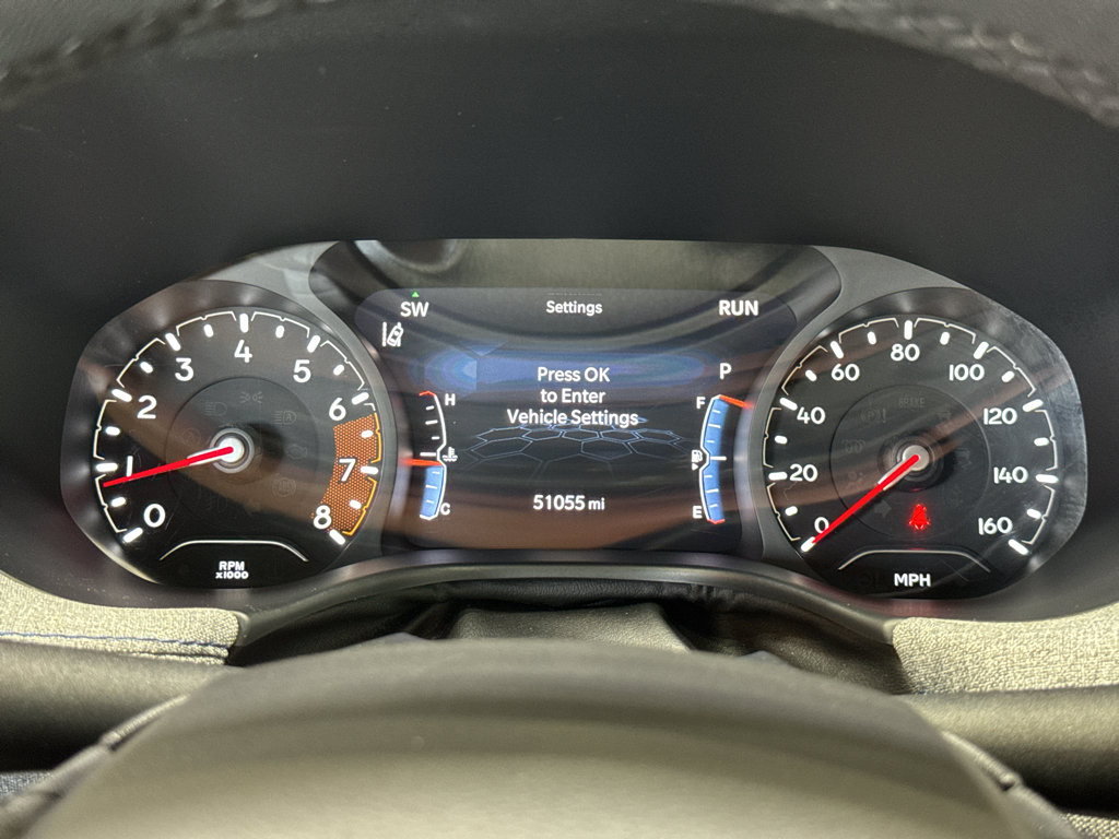 Used 2024 Jeep Compass Latitude AWD/4WD image 25