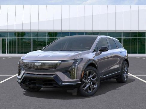 New 2026 Cadillac Optiq Luxury 1 w/ LPO, Floor Liner Package AWD/4WD image 8