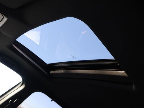 Used 2022 Honda Pilot TrailSport image 35